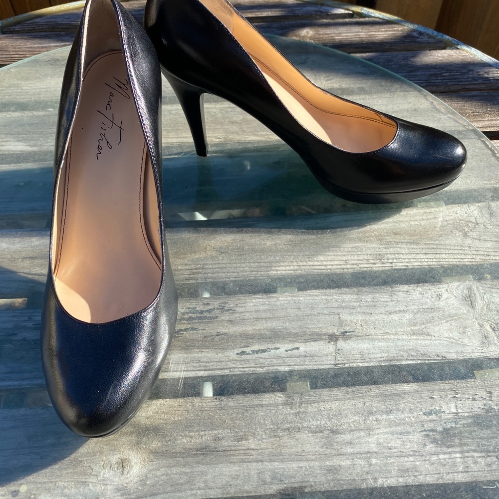 Marc Fisher Platform Heels 8.5 - Picture 2 of 7